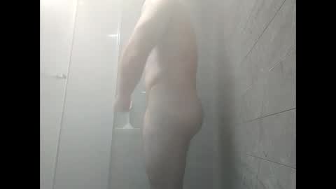 Snapshot of averagejoe2025 chatting on March 12, 2025, 1:30 pm averagejoe2025 online show from March 12, 2025, 1:30 pm