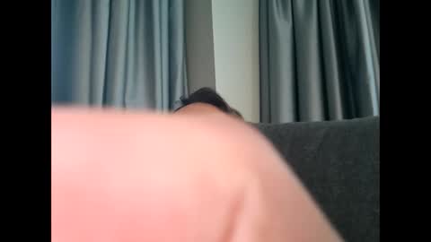 Snapshot of averagejoe2025 chatting on October 8, 2025, 9:29 am averagejoe2025 online show from October 8, 2025, 9:29 am