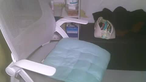 Rhian online show from February 20, 2025, 11:53 am