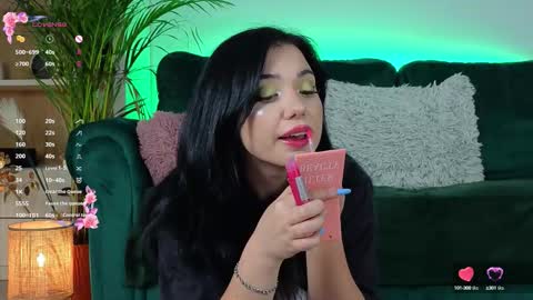 Snapshot of averywillow chatting on September 22, 2025, 1:02 pm AveryWillow online show from September 22, 2025, 1:02 pm