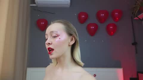 avgustina_love online show from February 14, 2025, 10:49 am