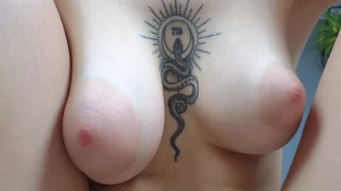 avgustina_love online show from February 23, 2025, 3:08 pm