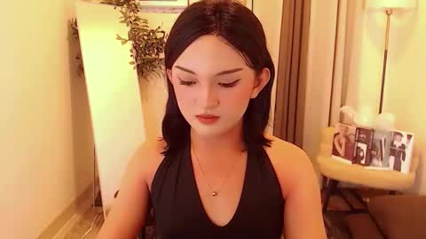 Snapshot of avi_maria12 chatting on June 1, 2026, 11:12 am Call me Avi online show from June 1, 2026, 11:12 am