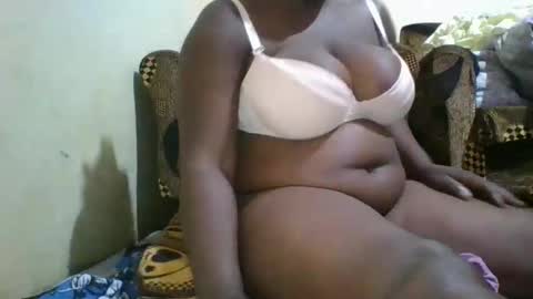 Snapshot of avril254 chatting on September 20, 2025, 12:11 am avril254 online show from September 20, 2025, 12:11 am