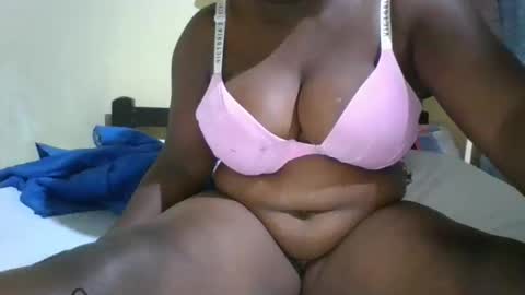 Snapshot of avril254 chatting on November 30, 2025, 3:10 am avril254 online show from November 30, 2025, 3:10 am