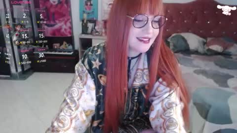 Snapshot of avril2809 chatting on November 2, 2025, 9:28 pm Abril online show from November 2, 2025, 9:28 pm