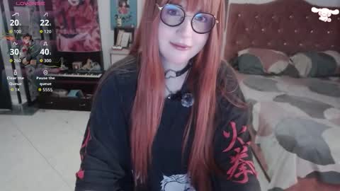 Snapshot of avril2809 chatting on November 21, 2025, 3:27 am Abril online show from November 21, 2025, 3:27 am