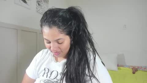 Snapshot of avrilrizox chatting on January 12, 2025, 11:39 am avrilrizox online show from January 12, 2025, 11:39 am