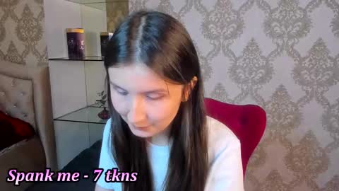 Avrora online show from October 16, 2025, 7:31 am