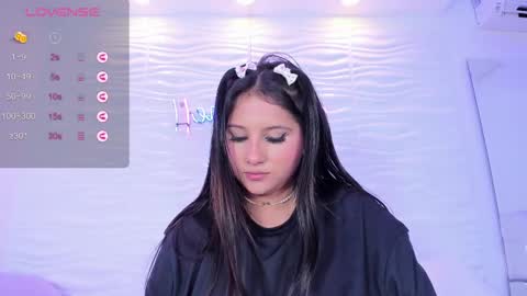 Avy  online show from February 18, 2025, 2:38 pm