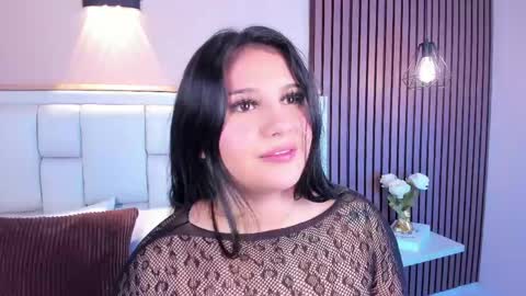 Avy  online show from April 12, 2026, 12:10 pm