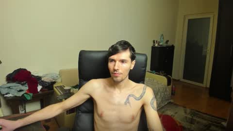 Snapshot of awesome_justin chatting on November 7, 2025, 9:04 pm Justin online show from November 7, 2025, 9:04 pm