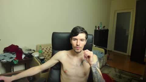 Snapshot of awesome_justin chatting on November 19, 2025, 7:08 am Justin online show from November 19, 2025, 7:08 am