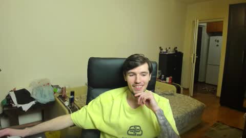 Snapshot of awesome_justin chatting on November 29, 2025, 12:46 am Justin online show from November 29, 2025, 12:46 am