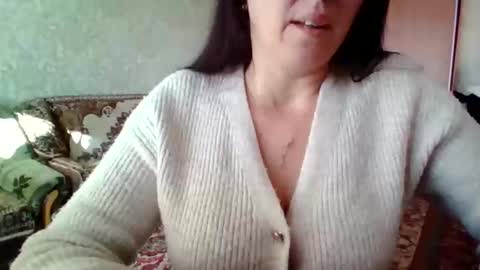 awesomeladyy online show from November 1, 2025, 10:06 am