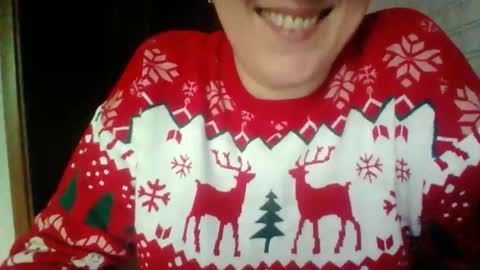 Snapshot of awesomeladyy chatting on January 9, 2026, 9:23 am awesomeladyy online show from January 9, 2026, 9:23 am