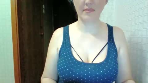 awesomeladyy online show from May 10, 2026, 8:36 pm