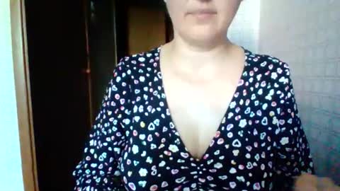 awesomeladyy online show from May 22, 2026, 7:59 am