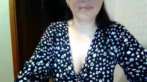 awesomeladyy online show from May 26, 2026, 8:27 pm