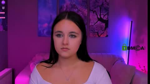 Snapshot of awesomemonica chatting on October 9, 2025, 2:04 pm monica online show from October 9, 2025, 2:04 pm