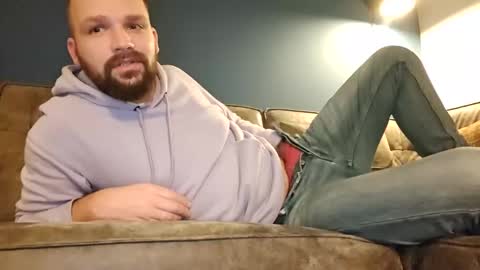 axcero online show from December 12, 2024, 11:03 pm