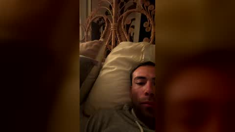 Snapshot of axel101101 chatting on March 29, 2026, 9:31 am Axel Palacios online show from March 29, 2026, 9:31 am