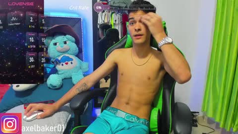 Axel online show from December 3, 2024, 9:12 pm