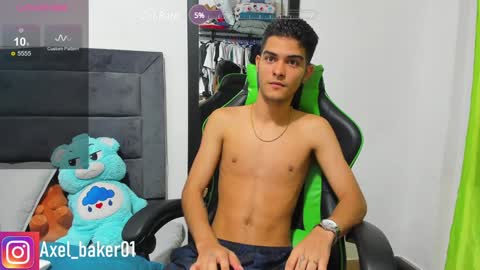 Axel online show from December 12, 2024, 9:15 pm