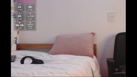 axel davis  online show from October 17, 2025, 6:49 am