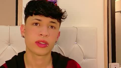 Axel Evanss online show from March 22, 2026, 10:07 am