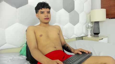 Axel Forte online show from October 4, 2025, 1:20 pm