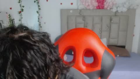 Axel online show from May 31, 2026, 1:25 am