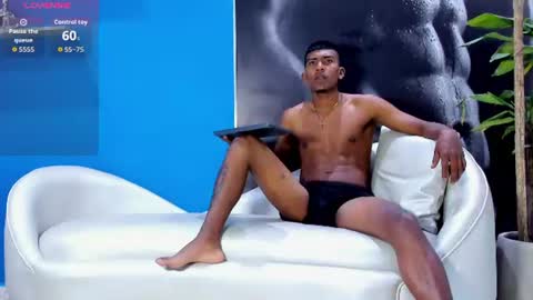 Snapshot of axel_hunter1 chatting on June 20, 2026, 8:11 pm axel_hunter1 online show from June 20, 2026, 8:11 pm