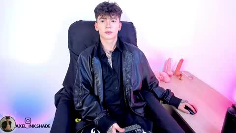 Snapshot of axel_inkshade chatting on February 28, 2026, 1:28 am Axel online show from February 28, 2026, 1:28 am