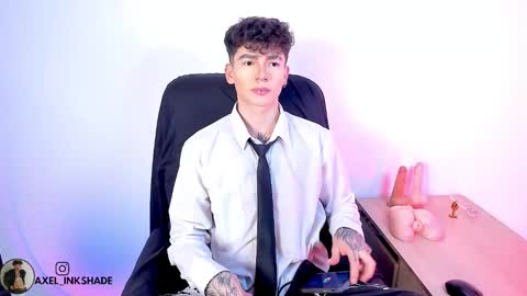 Snapshot of axel_inkshade chatting on March 1, 2026, 9:50 pm Axel online show from March 1, 2026, 9:50 pm