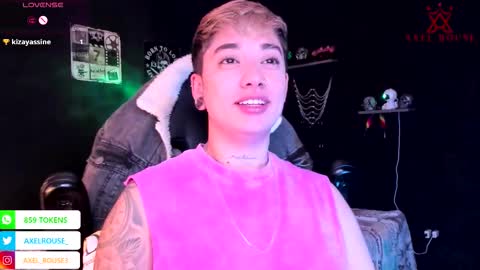 Axel Rouse online show from November 19, 2025, 6:52 pm