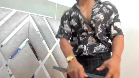 Snapshot of axel_silva3 chatting on March 8, 2025, 6:58 pm AXEL SILVA online show from March 8, 2025, 6:58 pm