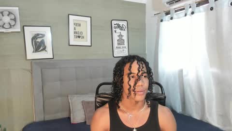 Snapshot of axel_silva3 chatting on September 9, 2025, 12:37 pm AXEL SILVA online show from September 9, 2025, 12:37 pm
