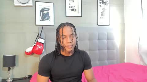 Snapshot of axel_silva3 chatting on September 26, 2025, 12:31 pm AXEL SILVA online show from September 26, 2025, 12:31 pm
