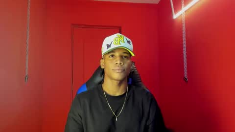 AXEL SILVA online show from February 10, 2026, 1:04 pm