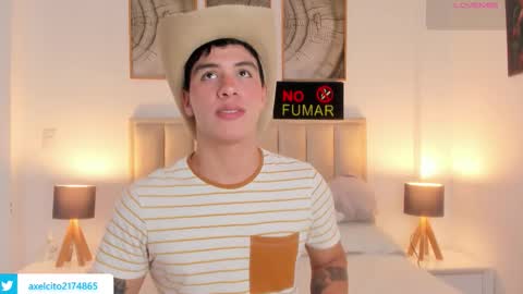 Snapshot of axel_sliim chatting on February 3, 2026, 6:22 am axel slim online show from February 3, 2026, 6:22 am