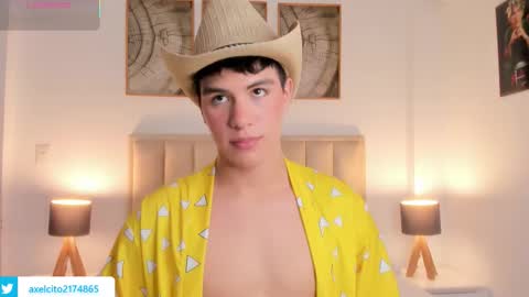 Snapshot of axel_sliim chatting on February 24, 2026, 3:37 am axel slim online show from February 24, 2026, 3:37 am