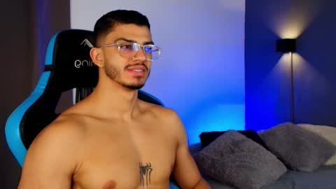 axel stein NEW ACCOUNT online show from February 1, 2025, 12:40 am