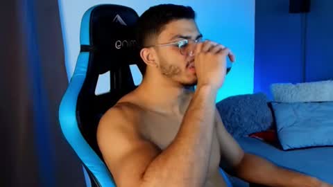 axel stein NEW ACCOUNT online show from February 13, 2025, 12:46 am