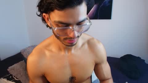 Snapshot of axel_stein03 chatting on February 20, 2026, 6:19 am axel stein NEW ACCOUNT online show from February 20, 2026, 6:19 am