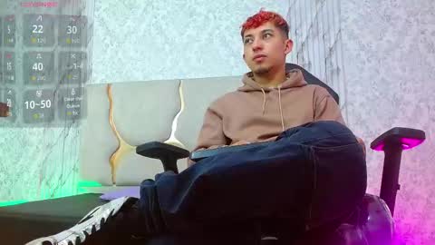 Snapshot of axel_tay1 chatting on February 4, 2026, 12:22 pm AXEL online show from February 4, 2026, 12:22 pm