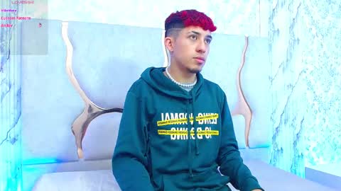 Snapshot of axel_tay1 chatting on February 17, 2026, 12:12 pm AXEL online show from February 17, 2026, 12:12 pm