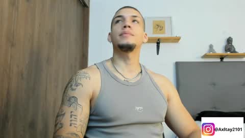 INDEPENDENT MODEL  online show from May 21, 2026, 12:34 pm