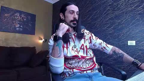 Snapshot of axelcolton chatting on February 8, 2026, 11:35 am AxelColton online show from February 8, 2026, 11:35 am