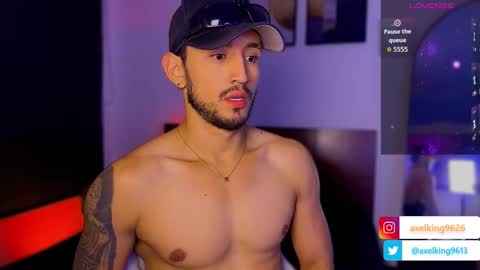 Snapshot of axelking13 chatting on February 20, 2026, 1:46 am Axel King online show from February 20, 2026, 1:46 am